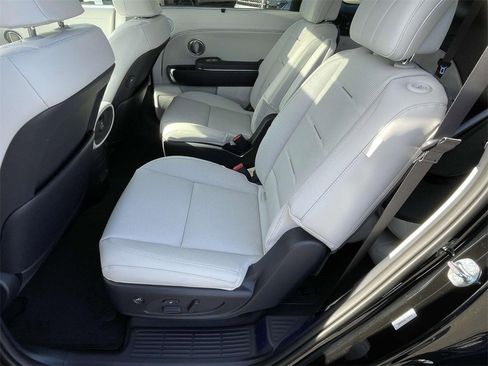 New 2026 Hyundai Palisade Calligraphy image 8