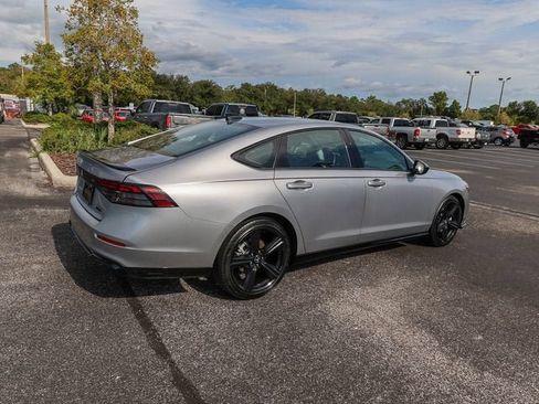 Used 2023 Honda Accord Sport image 10