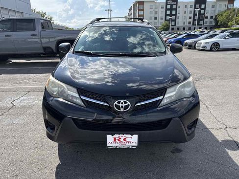 Used 2013 Toyota RAV4 LE AWD/4WD image 3