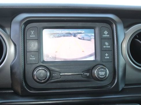 Used 2021 Jeep Wrangler Unlimited Sport AWD/4WD image 28