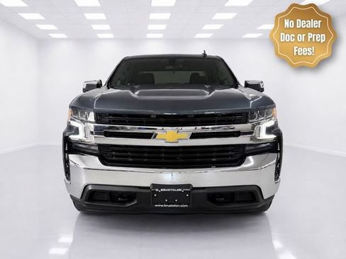 Used 2019 Chevrolet Silverado 1500 LT w/ All-Star Edition AWD/4WD image 3