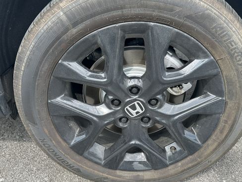 Used 2024 Honda HR-V Sport image 13
