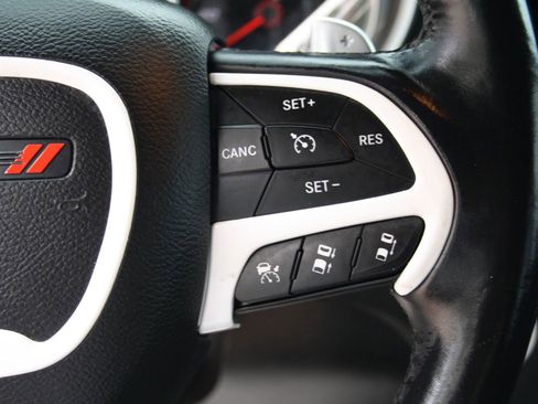 Used 2015 Dodge Charger R/T RWD image 21