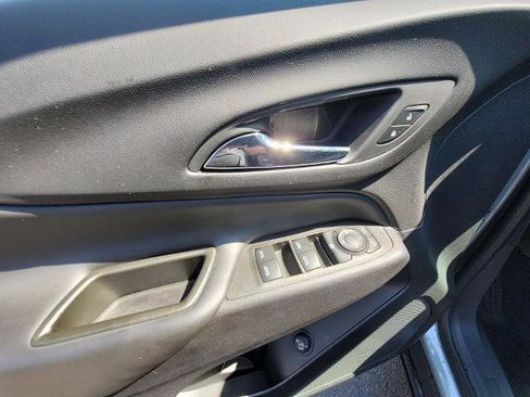 Used 2024 Chevrolet Equinox LT FWD image 22