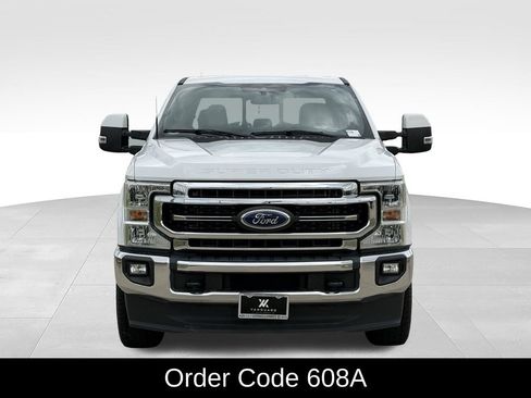Used 2022 Ford F250 Lariat w/ Lariat Value Package AWD/4WD image 3