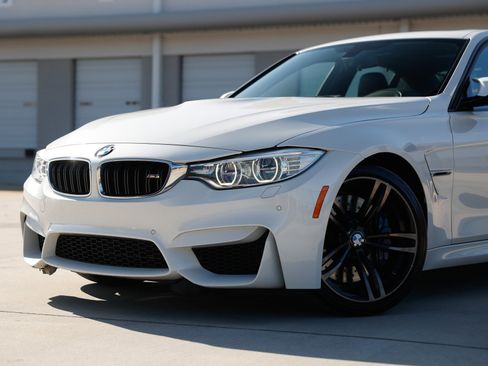 Used 2015 BMW M3 image 39
