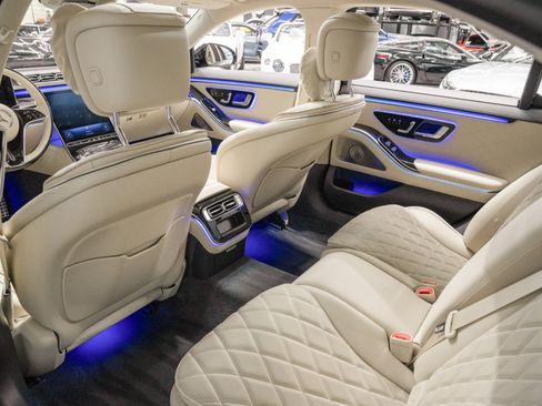 Used 2023 Mercedes-Benz S 580 4MATIC Sedan image 24