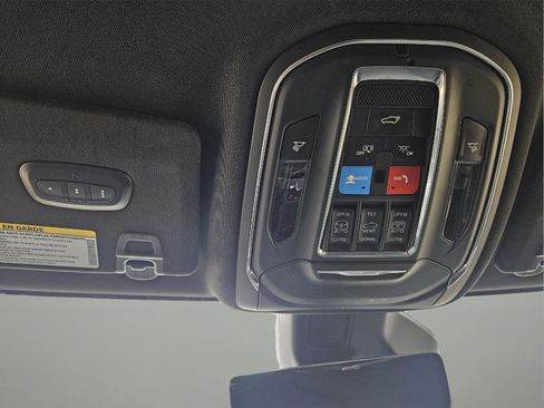 Used 2024 Jeep Grand Cherokee L Limited w/ Luxury Tech Group II AWD/4WD image 23