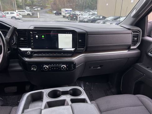 Used 2022 GMC Sierra 1500 Elevation image 14