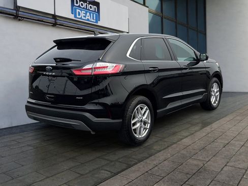 Used 2023 Ford Edge SEL AWD/4WD image 3
