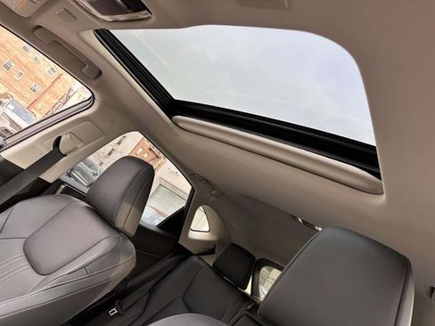 Used 2025 Lexus NX 350h 350h Premium image 16