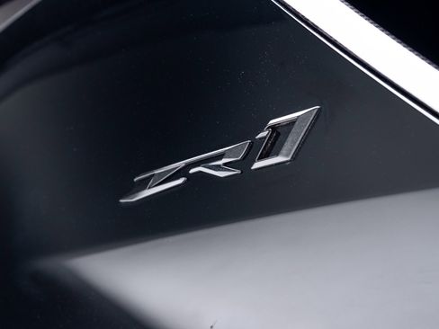 Used 2026 Chevrolet Corvette ZR1 w/ ZR1 Carbon Fiber Aero Package image 37