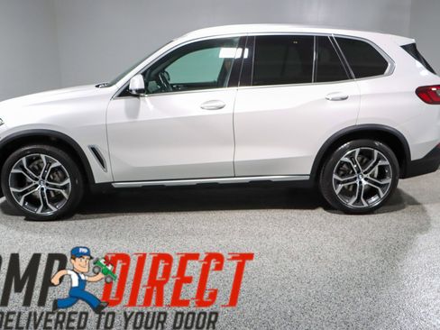 Used 2022 BMW X5 sDrive40i w/ Premium Package image 10