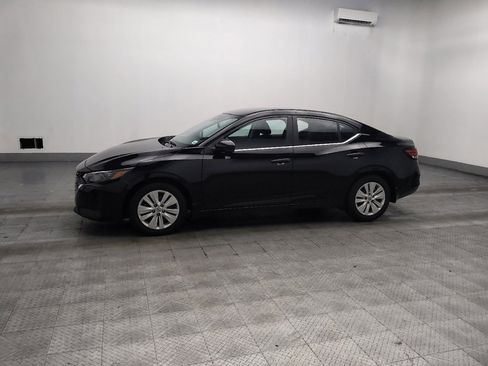 Used 2024 Nissan Sentra S FWD image 2