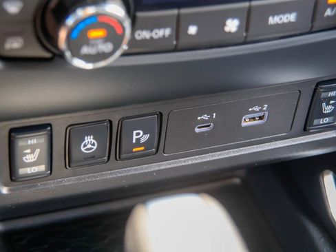 Certified 2026 Nissan Frontier SV w/ SV Convenience Package RWD image 15