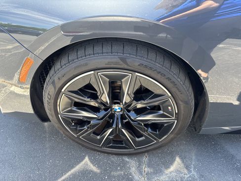 Certified 2023 BMW 740i RWD image 36