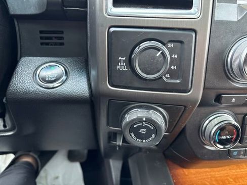 Used 2017 Ford F150 Limited w/ Trailer Tow Package image 22