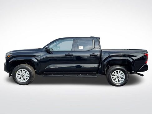 New 2025 Toyota Tacoma SR5 image 2