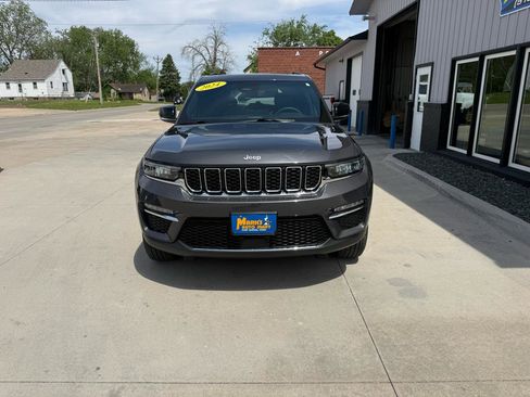 Used 2024 Jeep Grand Cherokee Limited 4xe AWD/4WD image 2