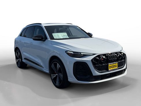 New 2026 Audi SQ5 Premium Plus AWD/4WD image 7