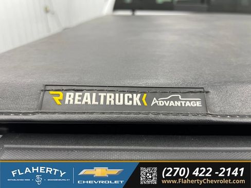 Used 2025 Chevrolet Silverado 2500 LT AWD/4WD image 24