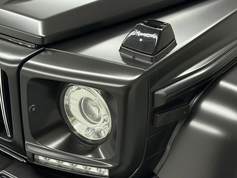 Used 2018 Mercedes-Benz G 550 Squared image 12