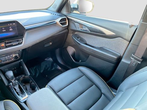 Used 2024 Chevrolet TrailBlazer ACTIV w/ Driver Confidence Package image 22
