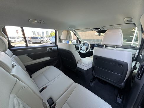 Used 2024 Hyundai Santa Fe SEL image 35