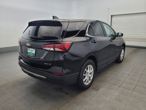 Used 2024 Chevrolet Equinox LT AWD/4WD image 9