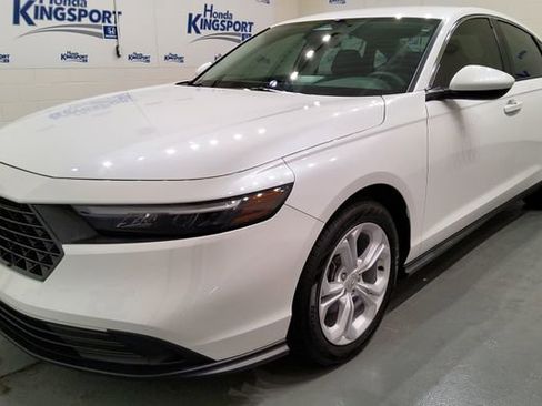 Used 2023 Honda Accord LX image 6