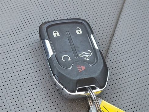 Used 2020 GMC Sierra 1500 SLT image 25