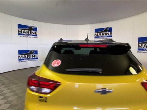 Certified 2023 Chevrolet TrailBlazer RS w/ Sun and Liftgate Package image 9