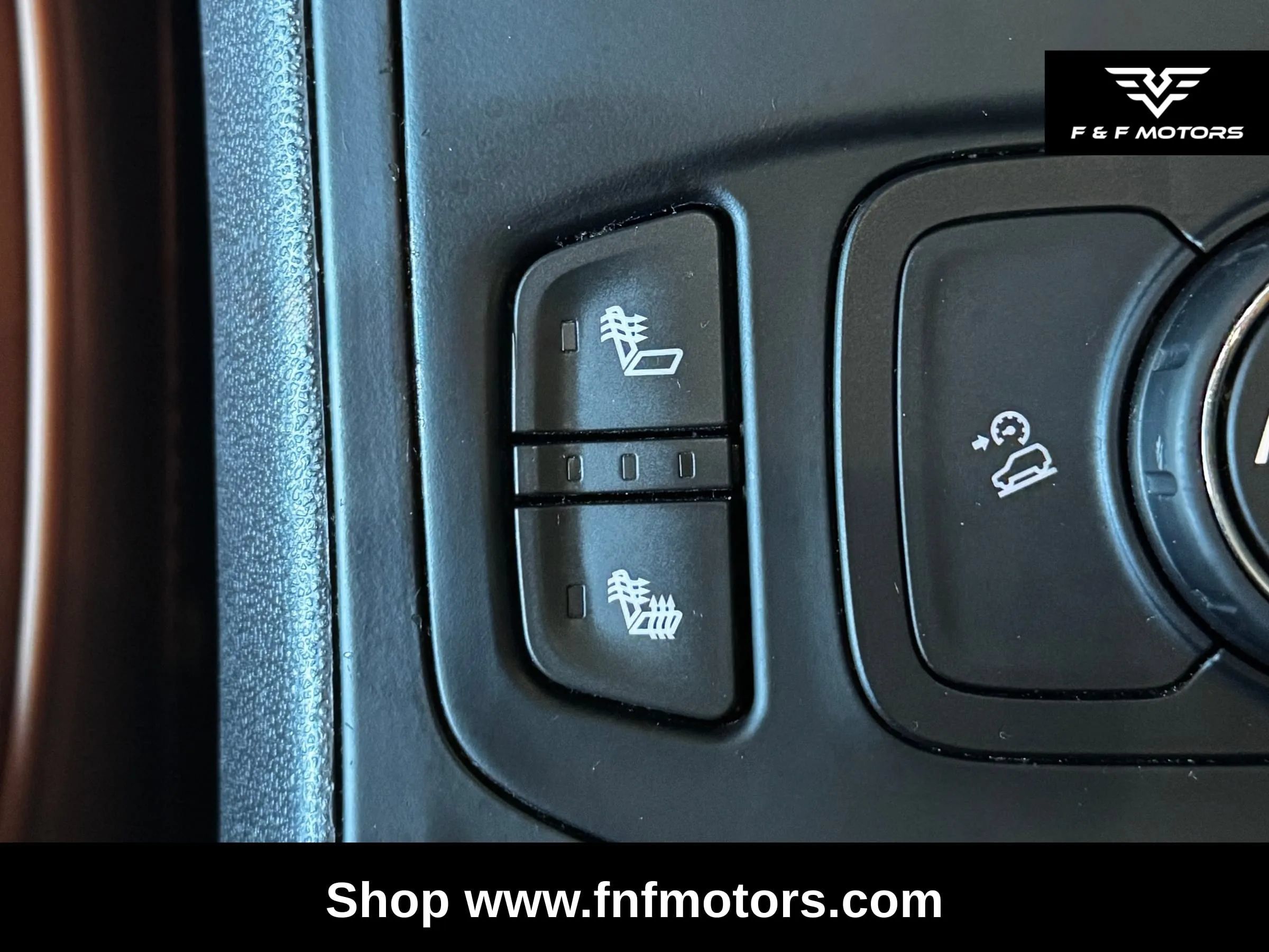 Used 2018 GMC Terrain SLE w/ Driver Convenience Package AWD/4WD image 24