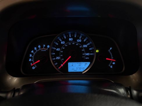 Used 2013 Toyota RAV4 XLE image 57