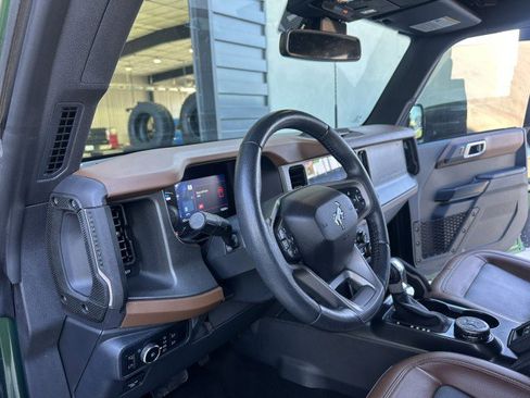 Used 2024 Ford Bronco Outer Banks image 16
