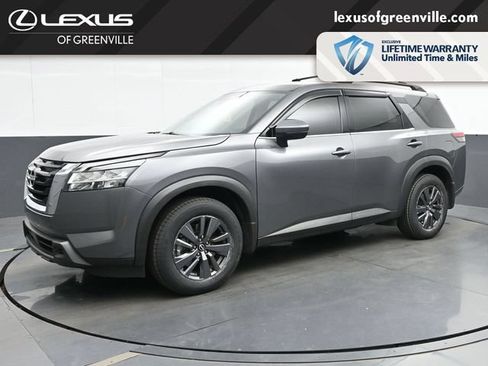 Used 2022 Nissan Pathfinder SV FWD image 4