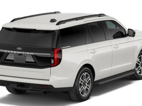 New 2026 Ford Expedition Active AWD/4WD image 23