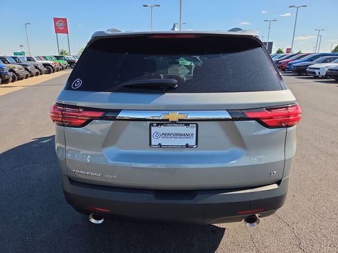 Used 2023 Chevrolet Traverse LT w/ LPO, Cargo Package AWD/4WD image 6
