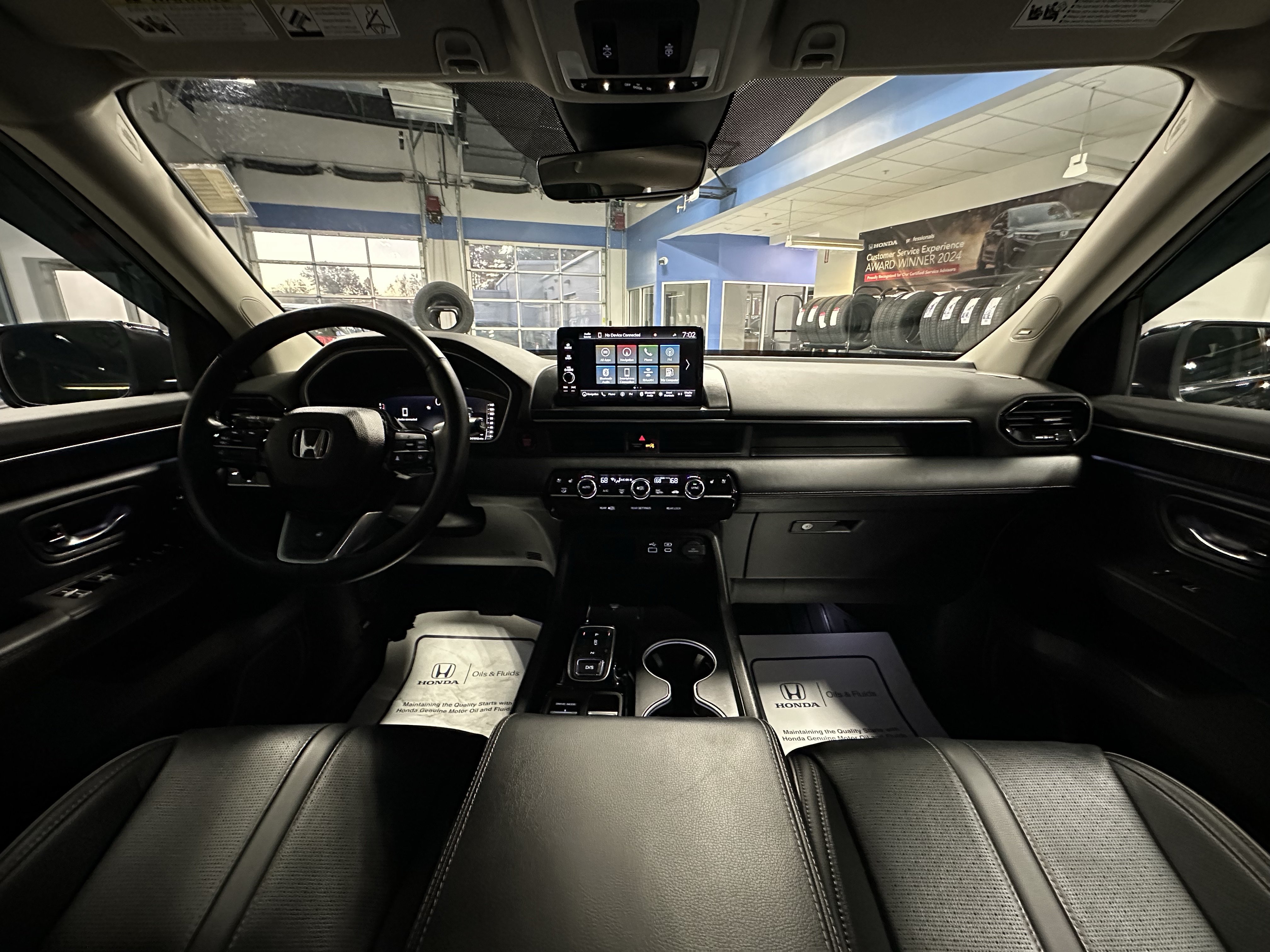 Used 2023 Honda Pilot Elite image 2