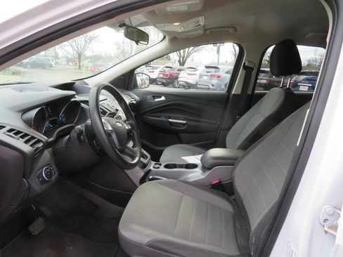 Used 2016 Ford Escape SE image 19