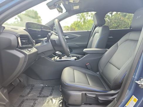 New 2026 Buick Envista Sport Touring w/ Convenience II Package FWD image 16