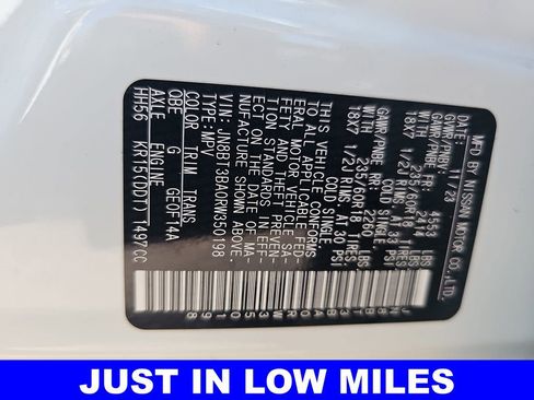 Used 2024 Nissan Rogue SV image 41