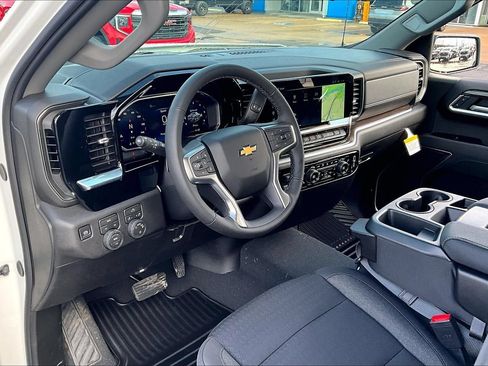 New 2026 Chevrolet Silverado 1500 LT AWD/4WD image 6