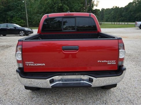 Used 2012 Toyota Tacoma PreRunner image 12