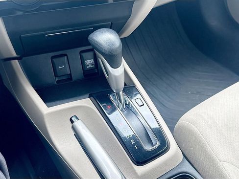 Used 2013 Honda Civic LX image 17