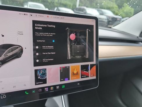 Used 2018 Tesla Model 3 Long Range AWD/4WD image 17