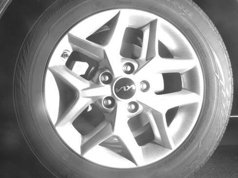 Used 2025 Kia Soul LX w/ LX Technology Package image 12