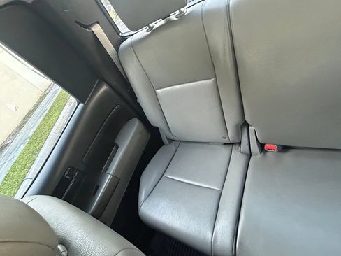 Used 2012 Toyota Tundra 2WD Double Cab image 12