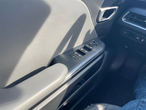 Used 2025 Kia K4 LXS image 20