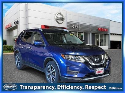 Used 2019 Nissan Rogue SV w/ Premium Package